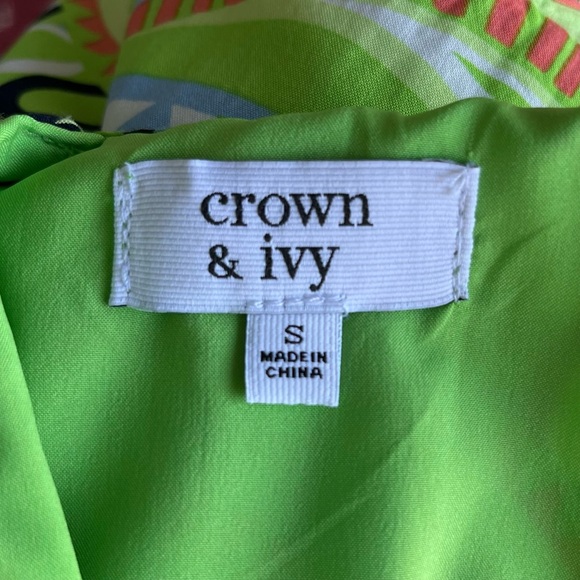 •Crown & Ivy• Mod Print Sleeveless Keyhole Dress - Size Small - Picture 2 of 9